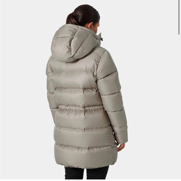 Helly Hansen Women's Essence Down Parka Terrazzo Taupe medium nwt $350 - Picture 3 of 16
